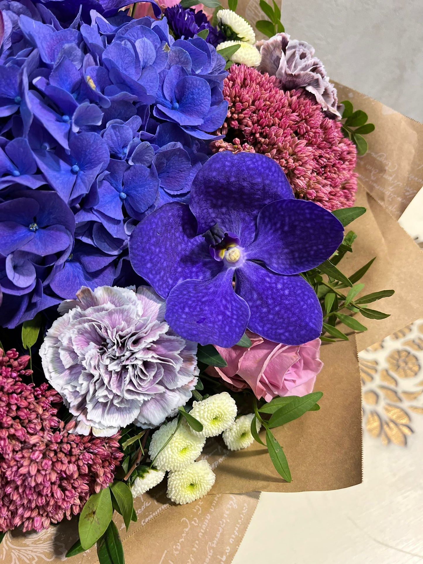 Štír - menší kytice