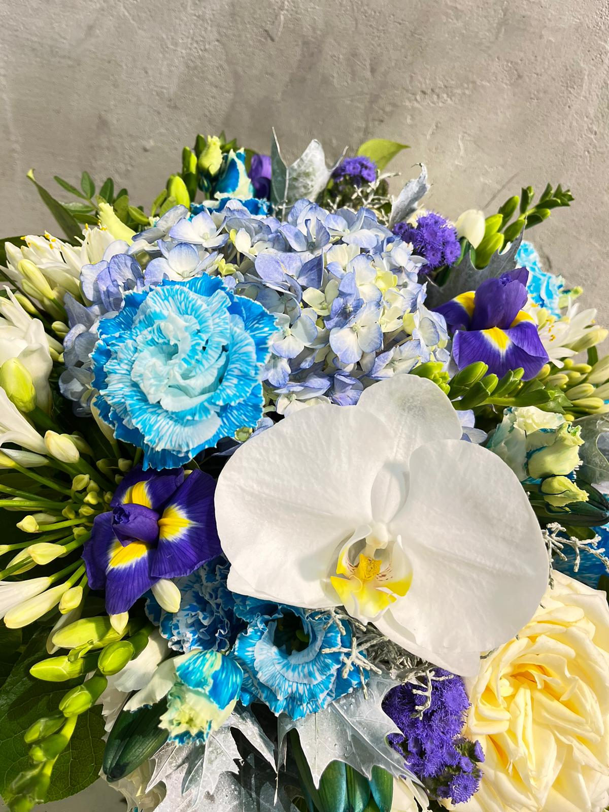 Vodnář - střední kytice